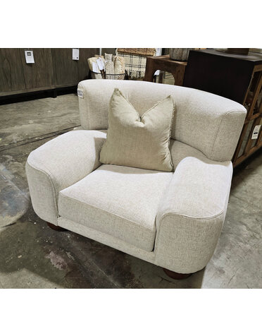 Younger Chair, Boss, 4061 Fabric