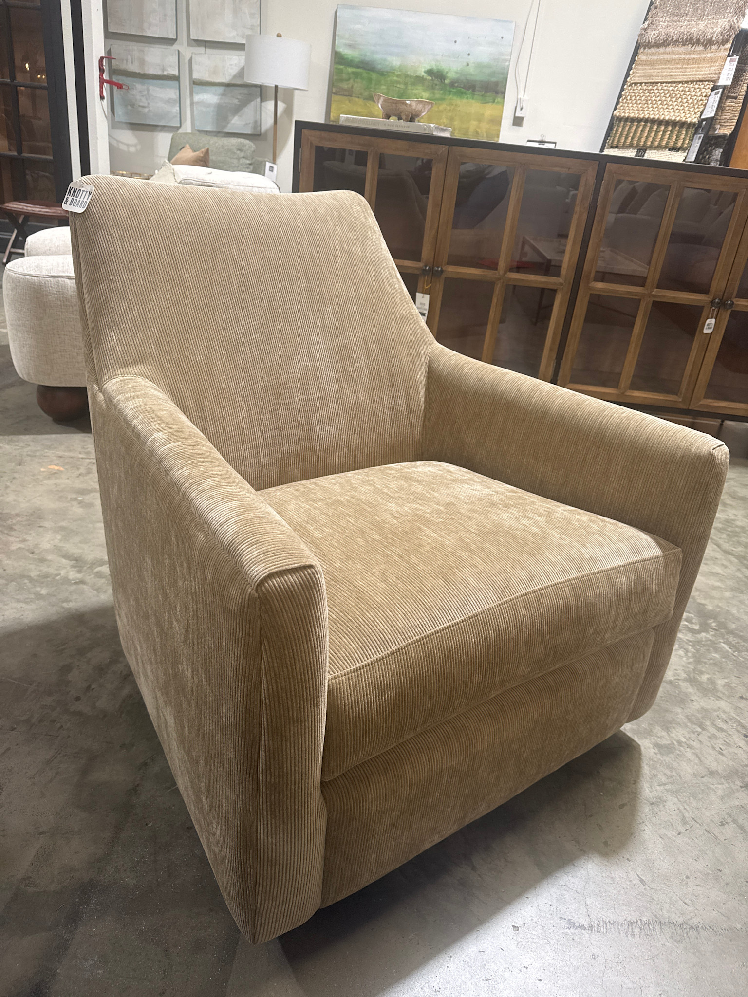 Younger Swivel Chair Wynne,