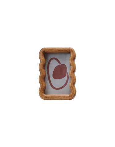 Rubberwood Scalloped Photo Frame, Holds 4"x 6" Photo