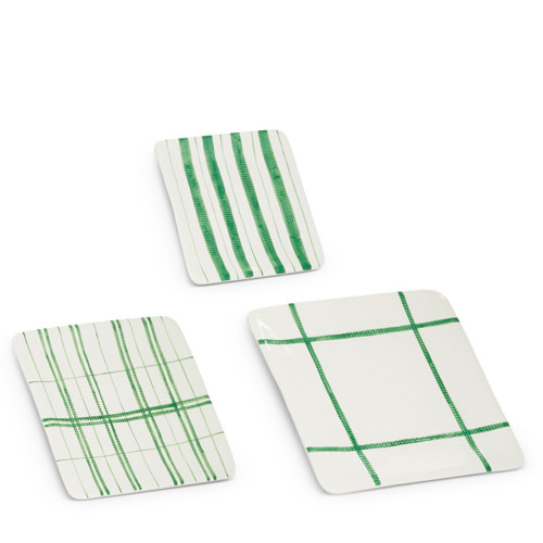 Green Plaid Plate - Small !!