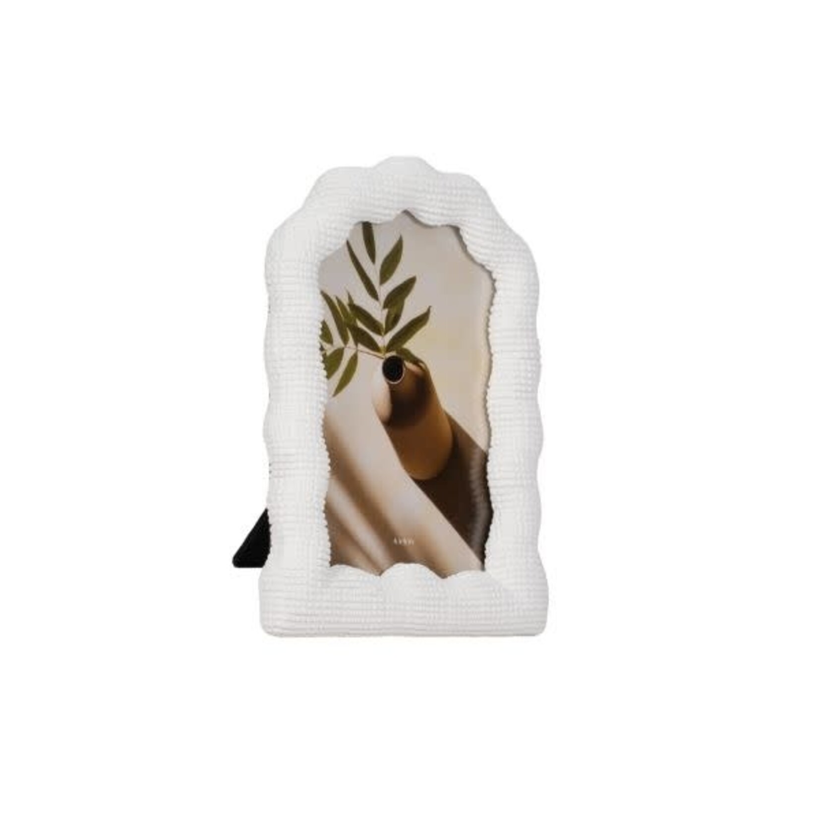 Sculptured Wavy Arch Resin Photo Frame, White, 4 X 6 in.