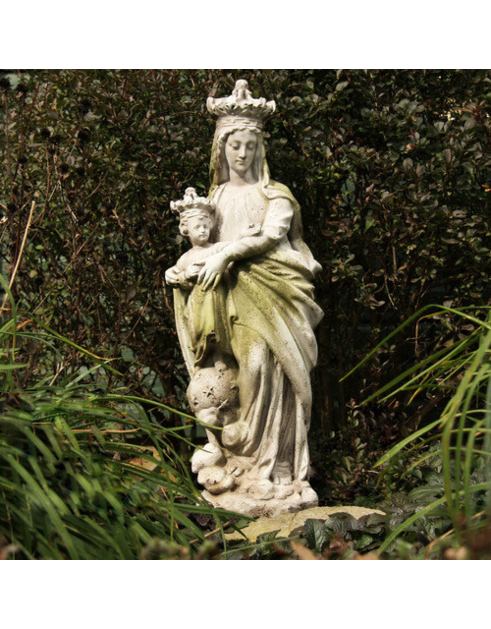 Orlandi Queen & Child of Heaven Outdoor Statue - Fiber Stone, White Moss Finish (27")
