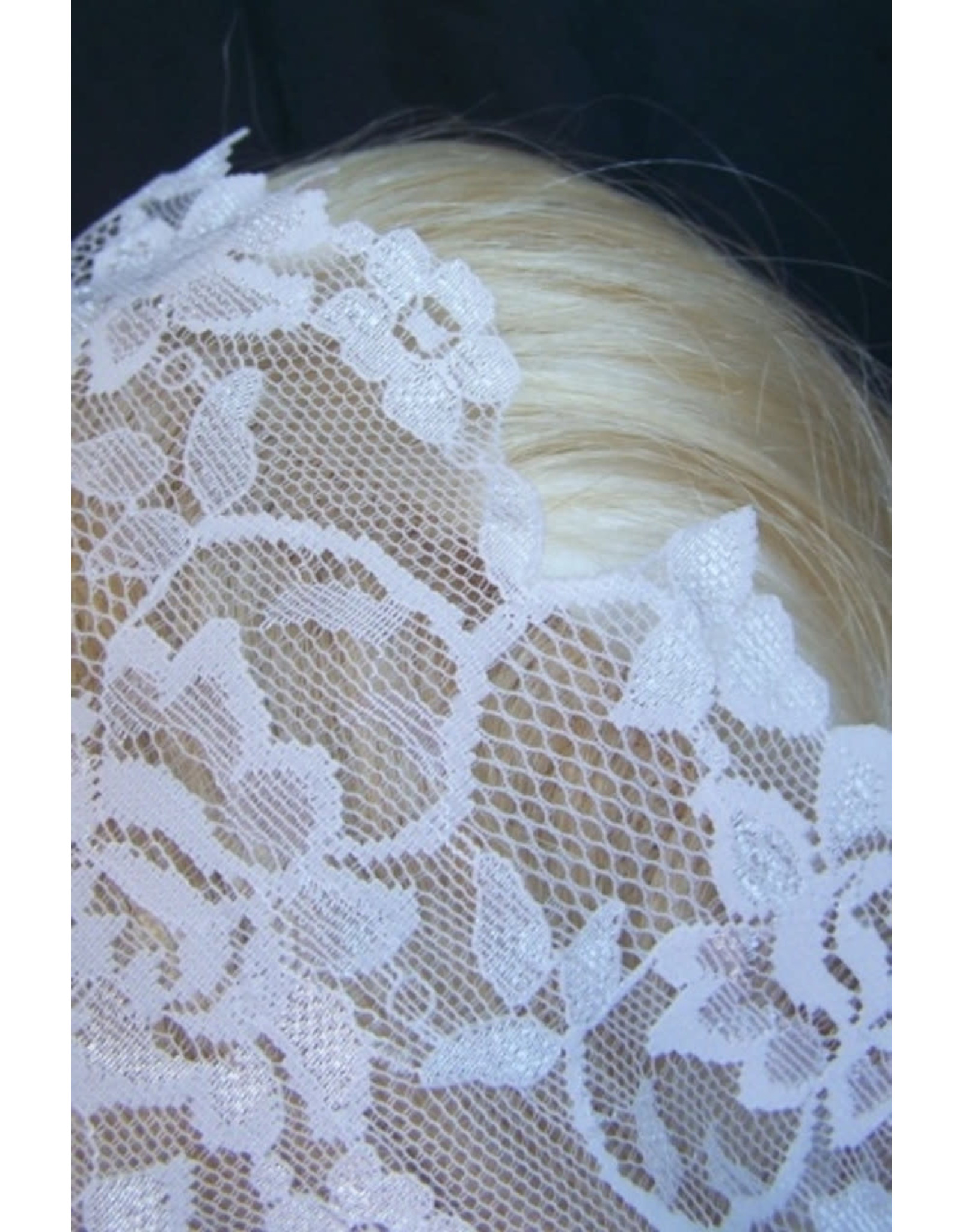 Veils by Lily Veil - White Floral Lace Mantilla with Longer Sides