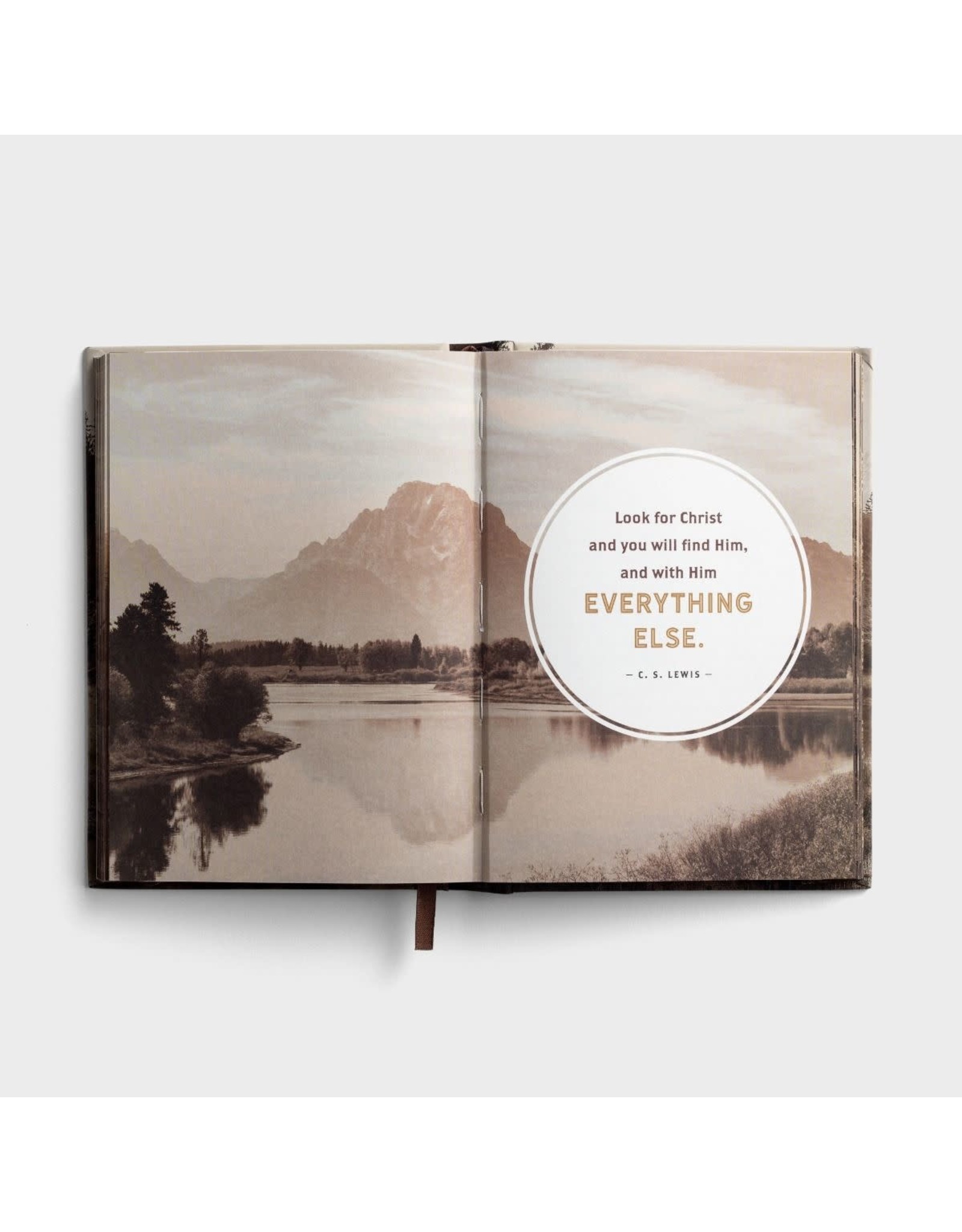 Dayspring Designed for Greatness: Devotions for Men