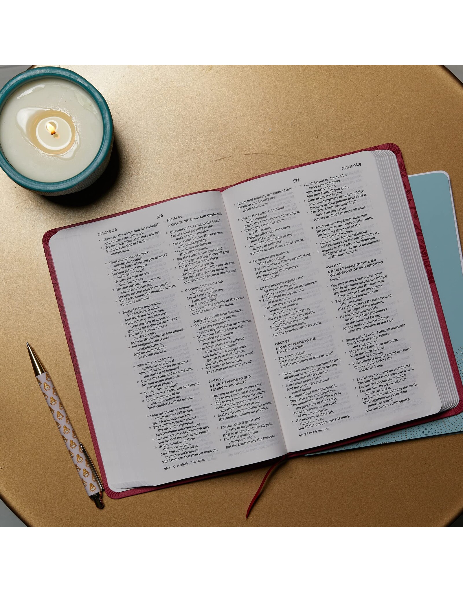 Thomas Nelson NKJV, Value Thinline Bible, Comfort Print, Imitation Leather, Pink