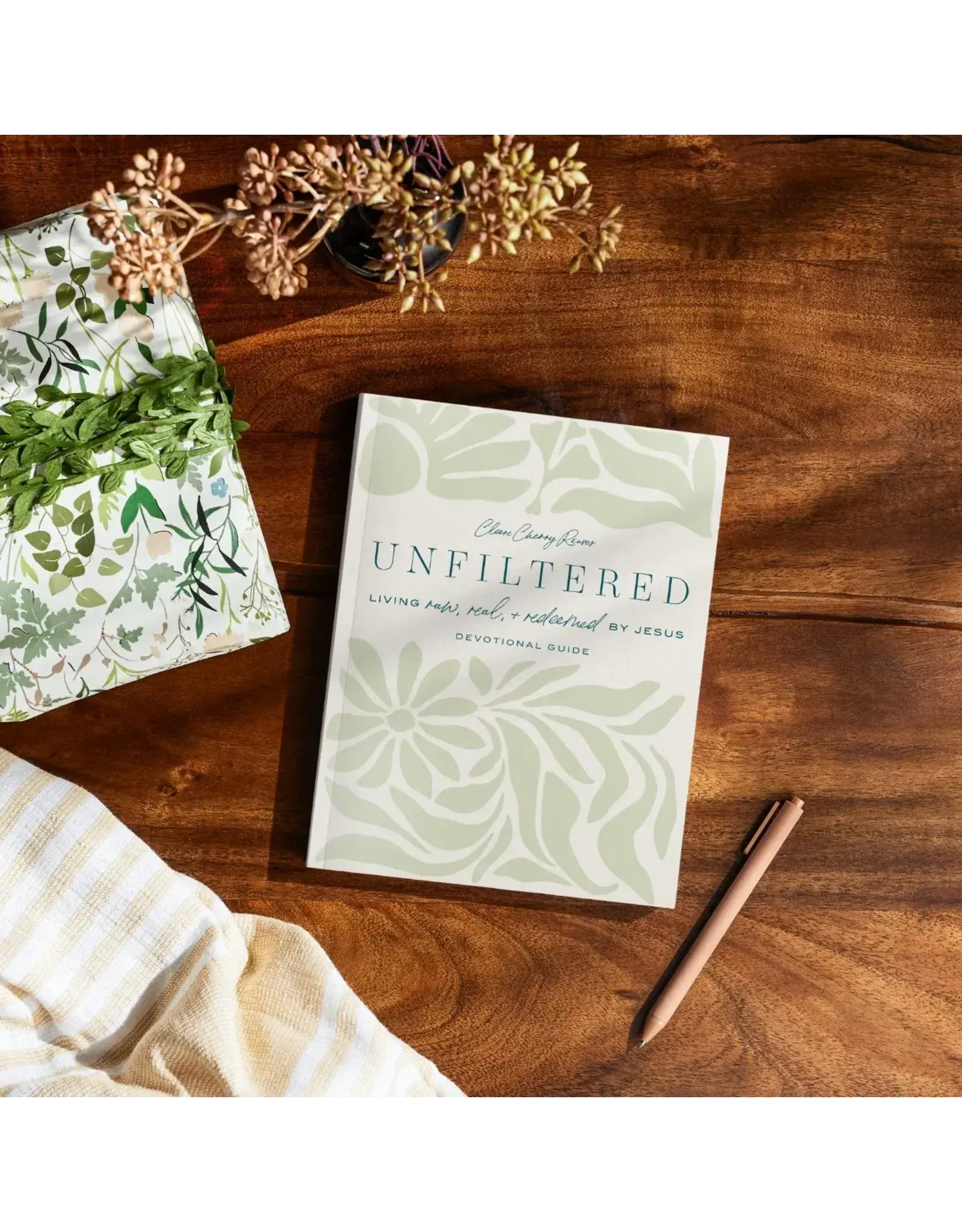 Dayspring Devotional Guide - Unfiltered: Living Raw, Real, & Redeemed by Jesus