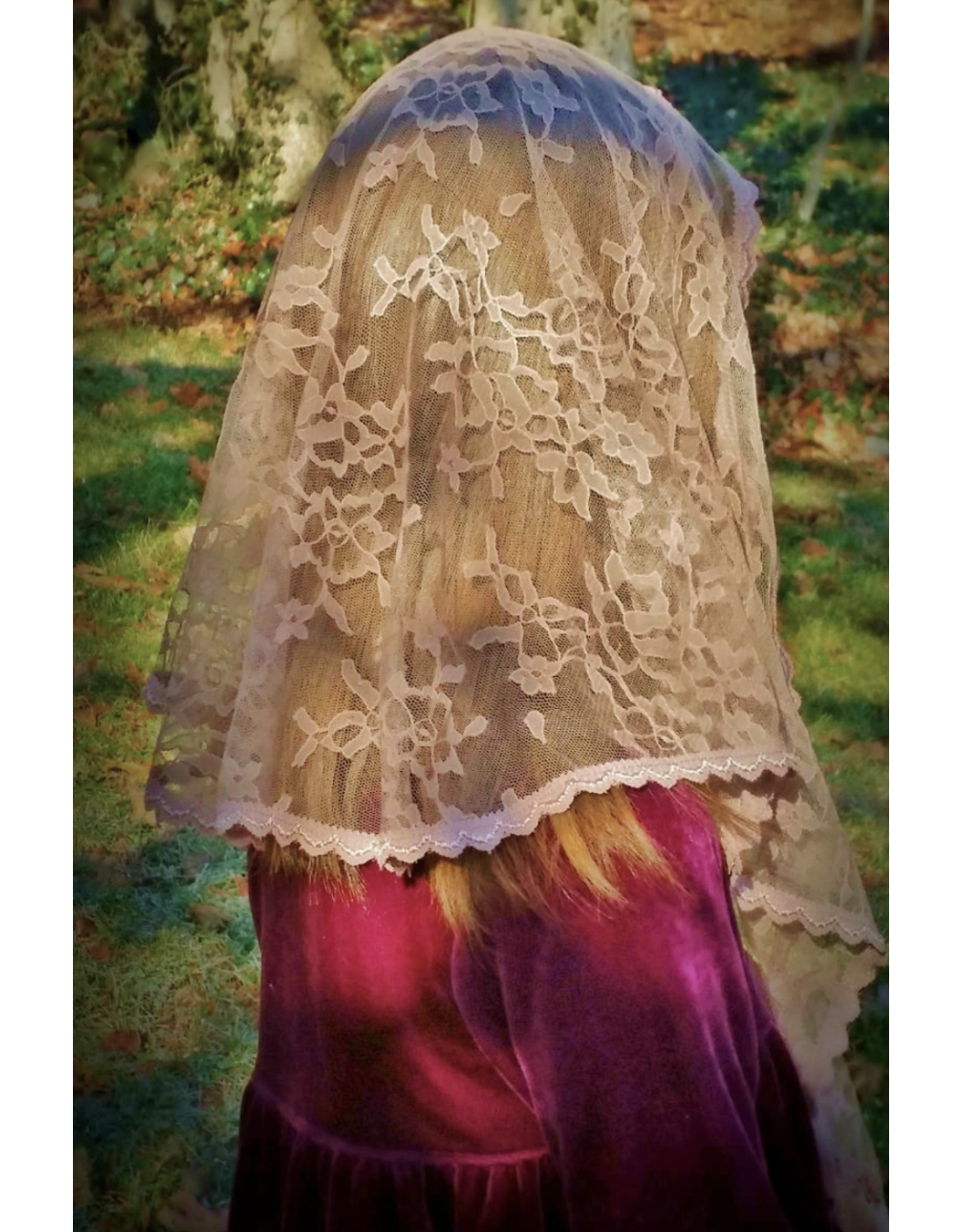 Veils by Lily Veil - Mocha Lace Mantilla