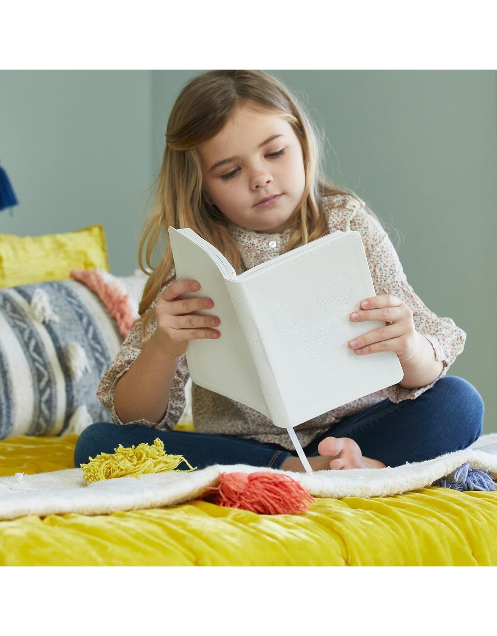 Catholic Bible Press NRSV Catholic Bible, Precious Moments, White Leathersoft