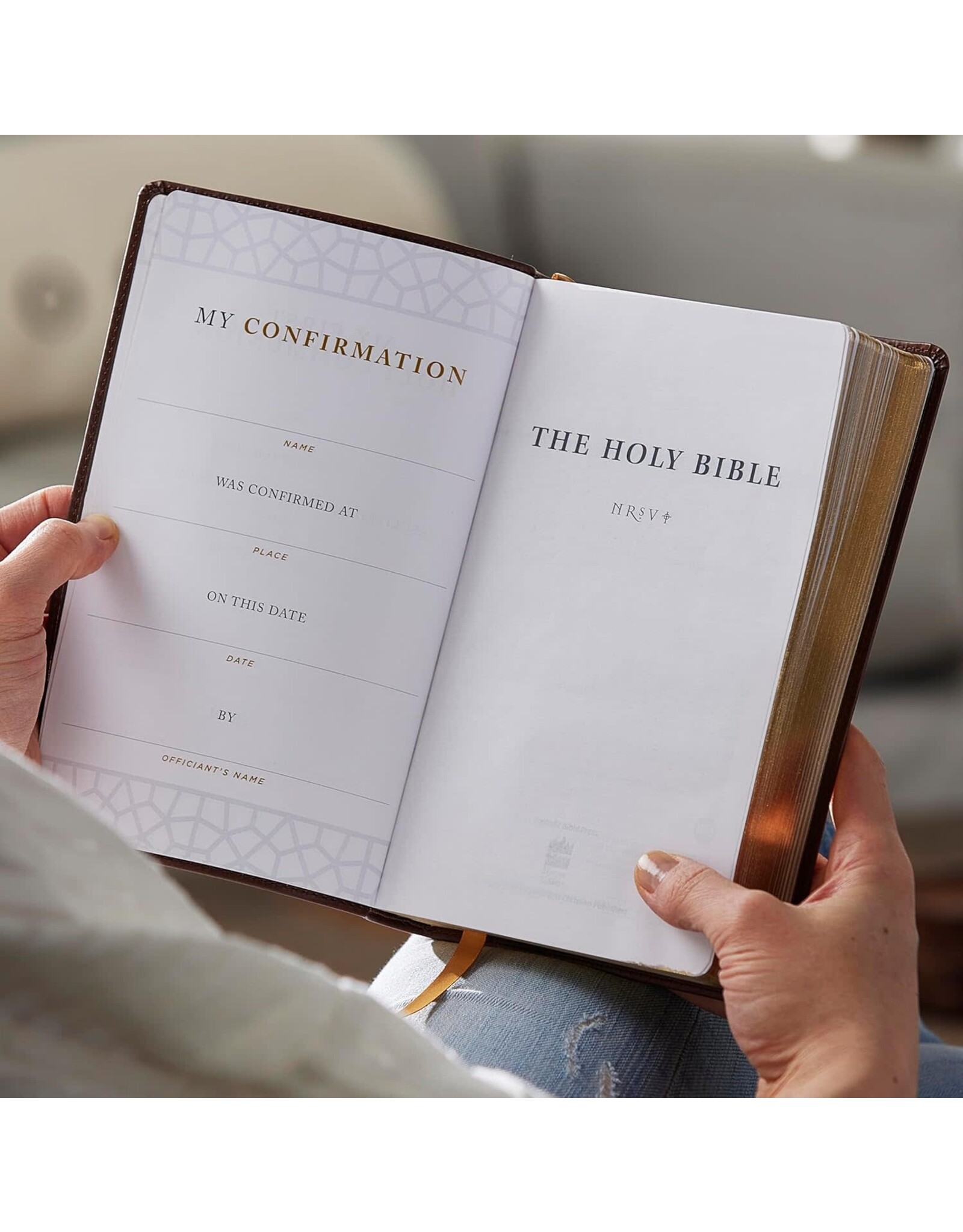 Catholic Bible Press NRSV Catholic Bible, Sacraments of Initiation, Brown Leathersoft