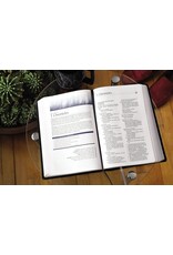 Zondervan NIV, Men's Devotional Bible, Leathersoft, Black, Large Print