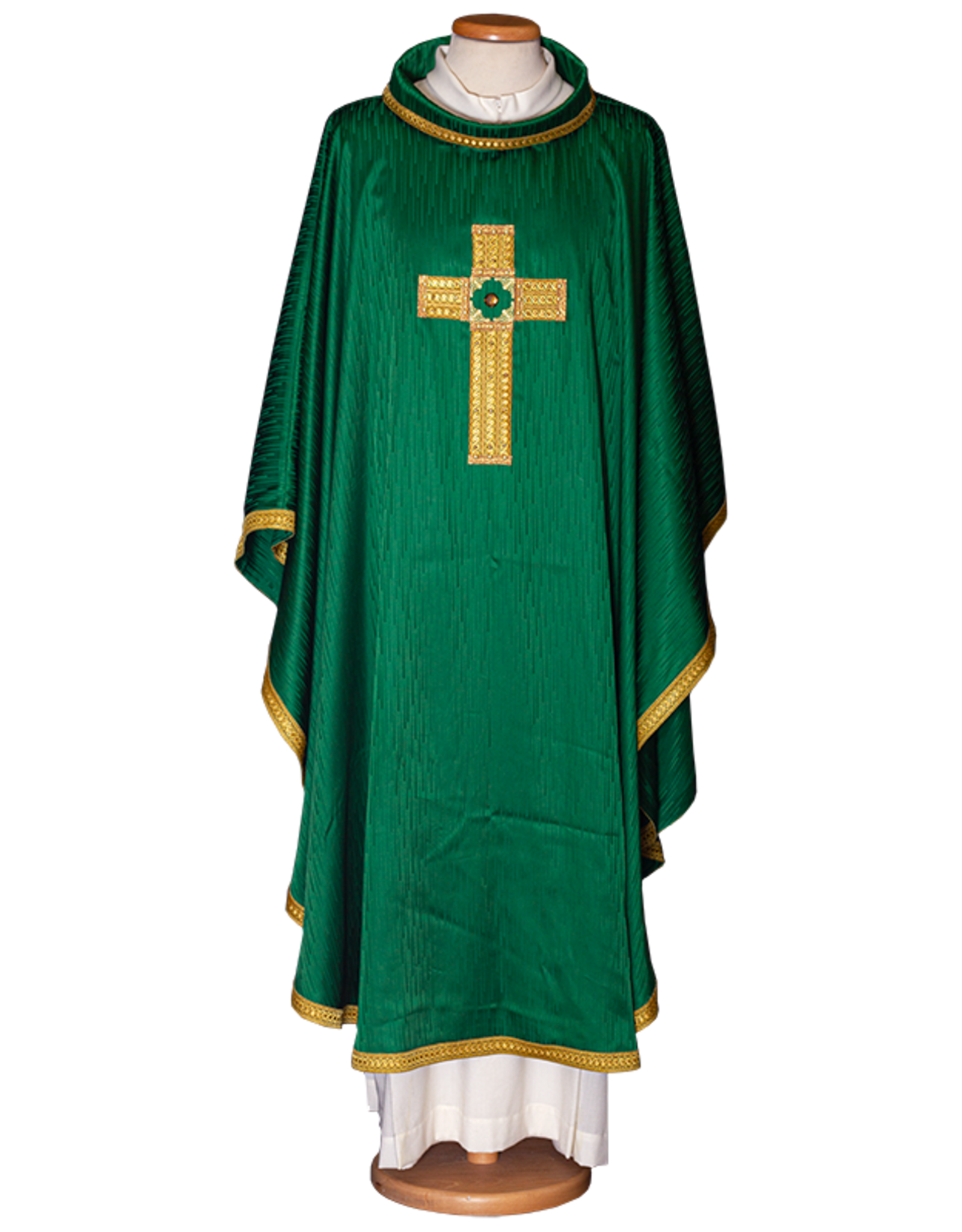 Gamma Chasuble, Green (64% Acetate, 36% Viscose)
