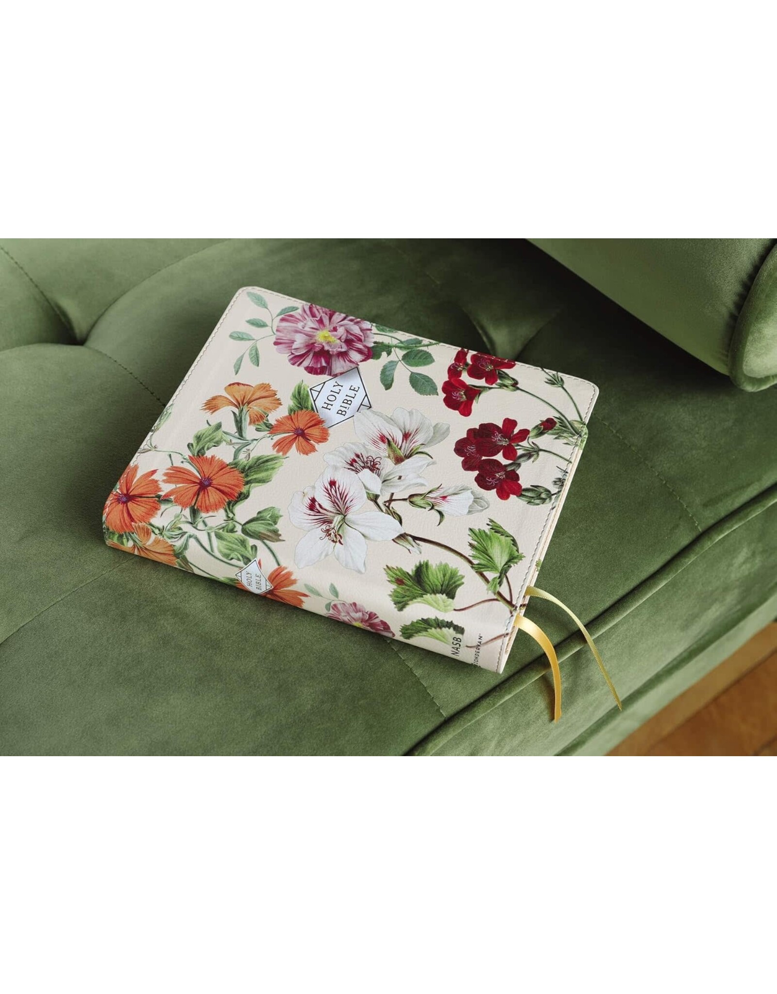 Zondervan NASB 1995 Text Artisan Collection Bible, Almond Floral