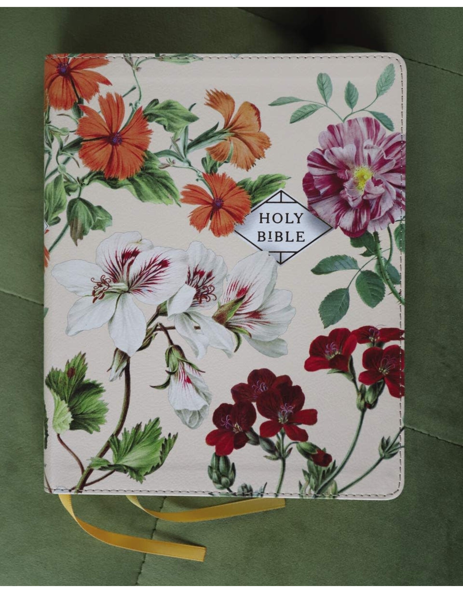 Zondervan NASB 1995 Text Artisan Collection Bible, Almond Floral