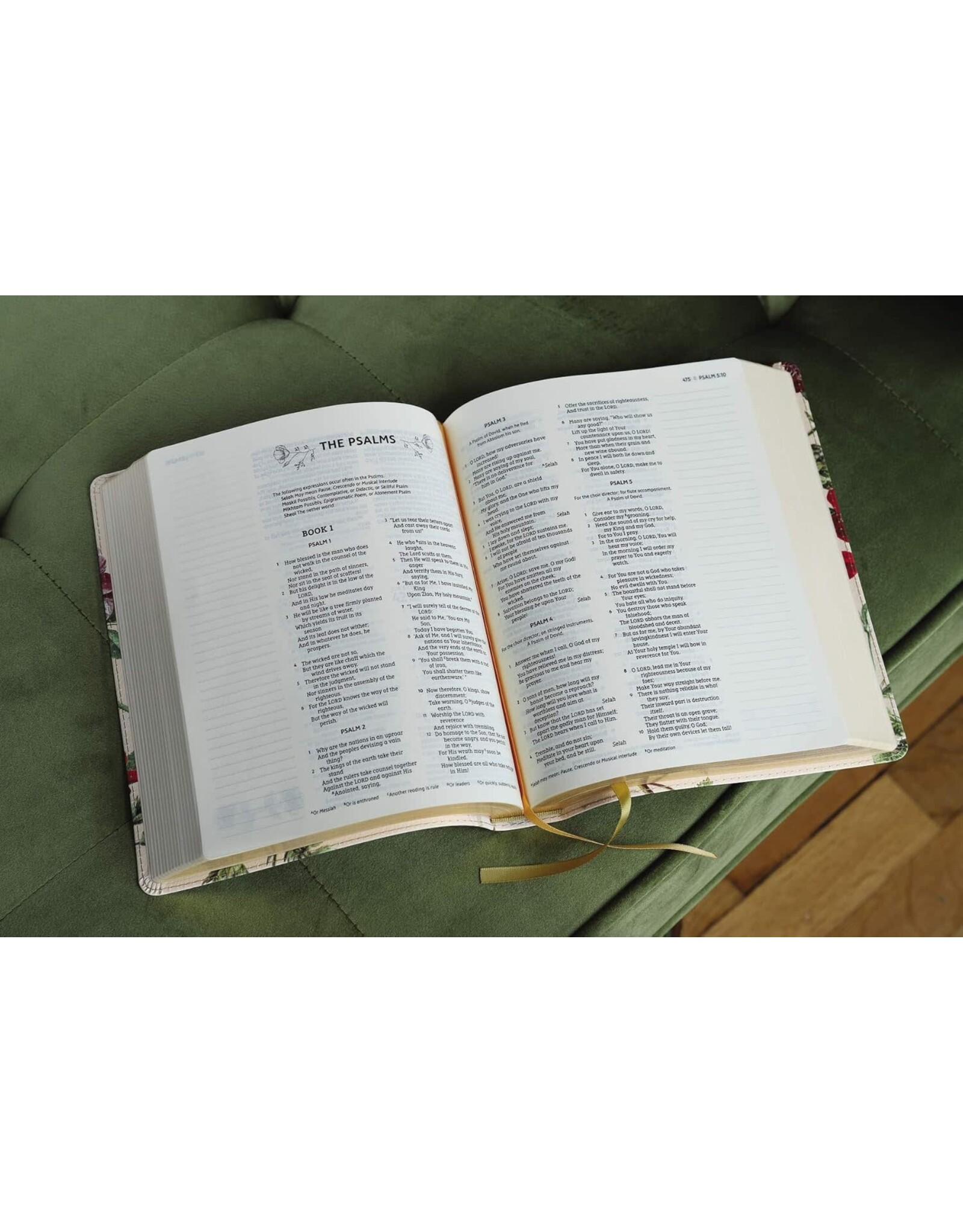 Zondervan NASB 1995 Text Artisan Collection Bible, Almond Floral