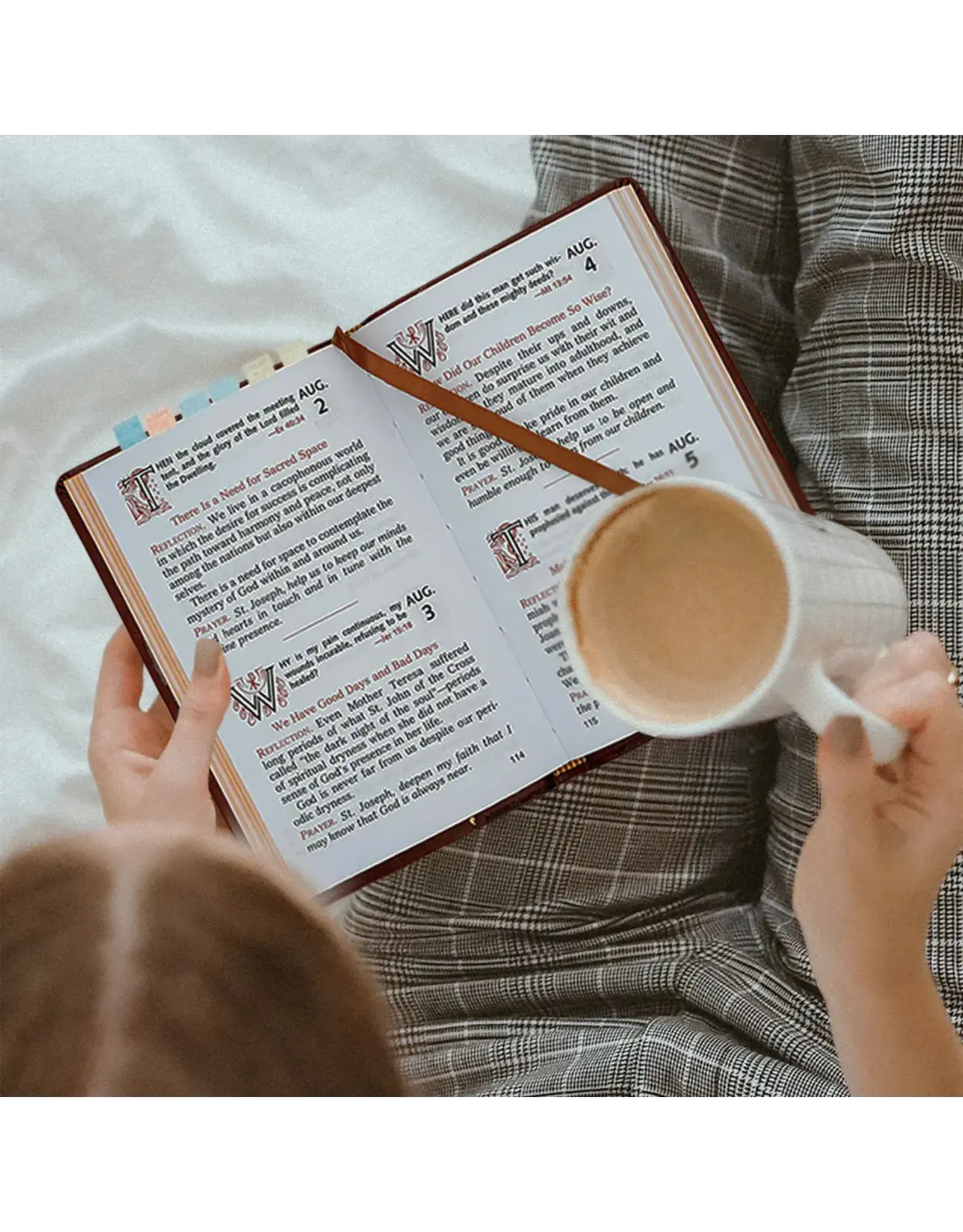 Catholic Book Publishing Living Our Faith Day by Day