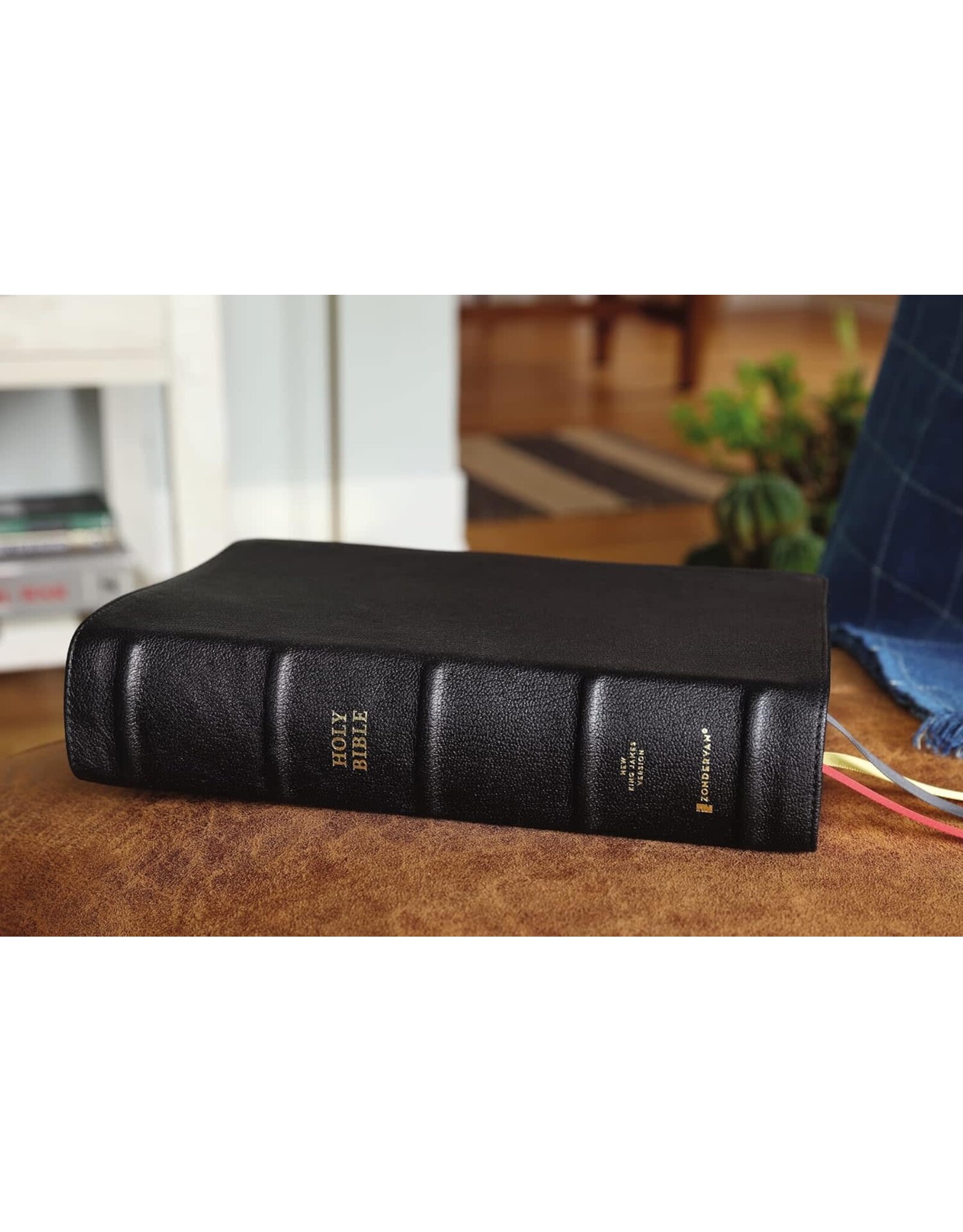 Zondervan NKJV Thompson Chain-Reference Bible, Premium Goatskin Leather, Black, Art Gilded Edges, Comfort Print