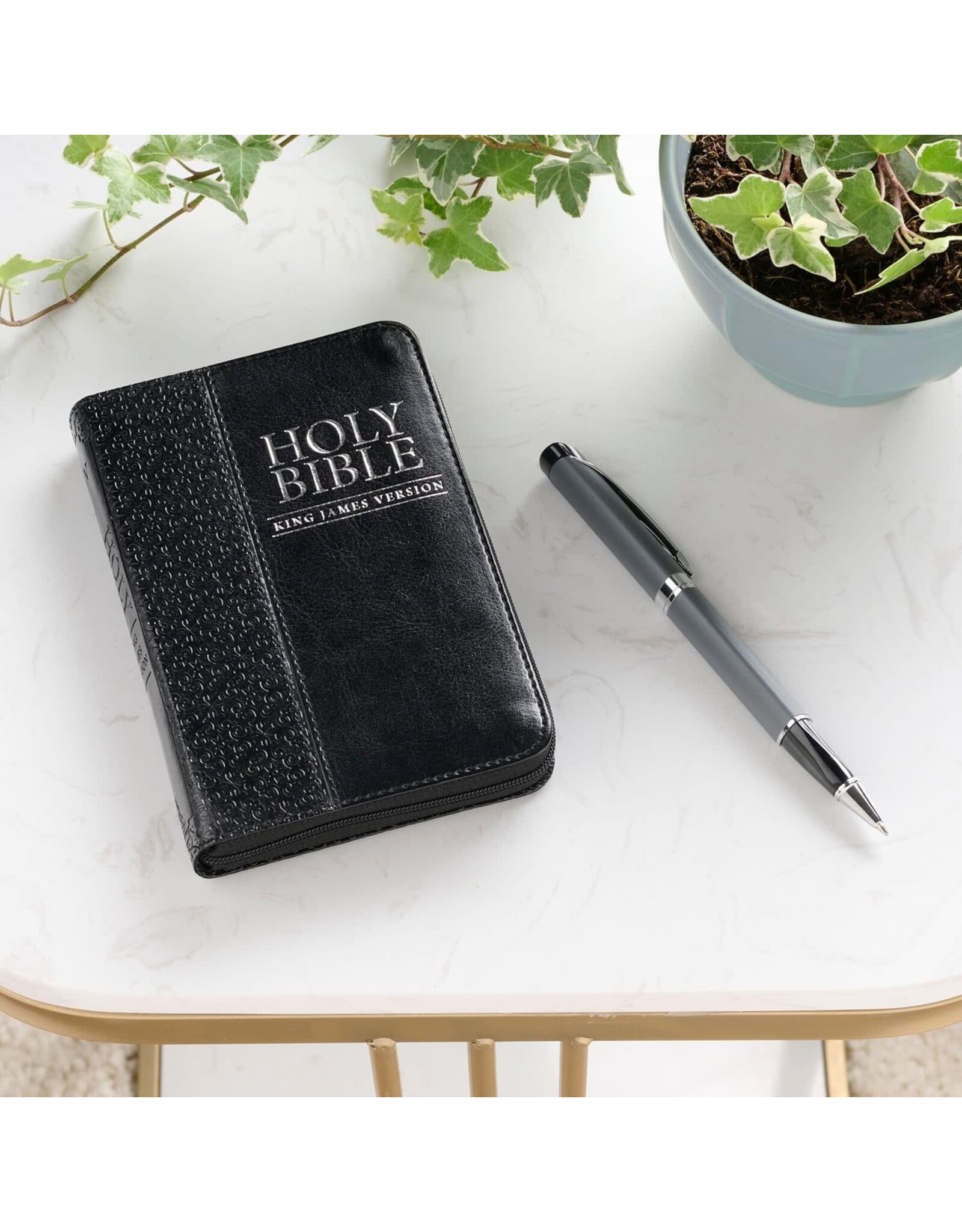 Christian Art Gifts KJV Mini Pocket Edition, Black, Zippered