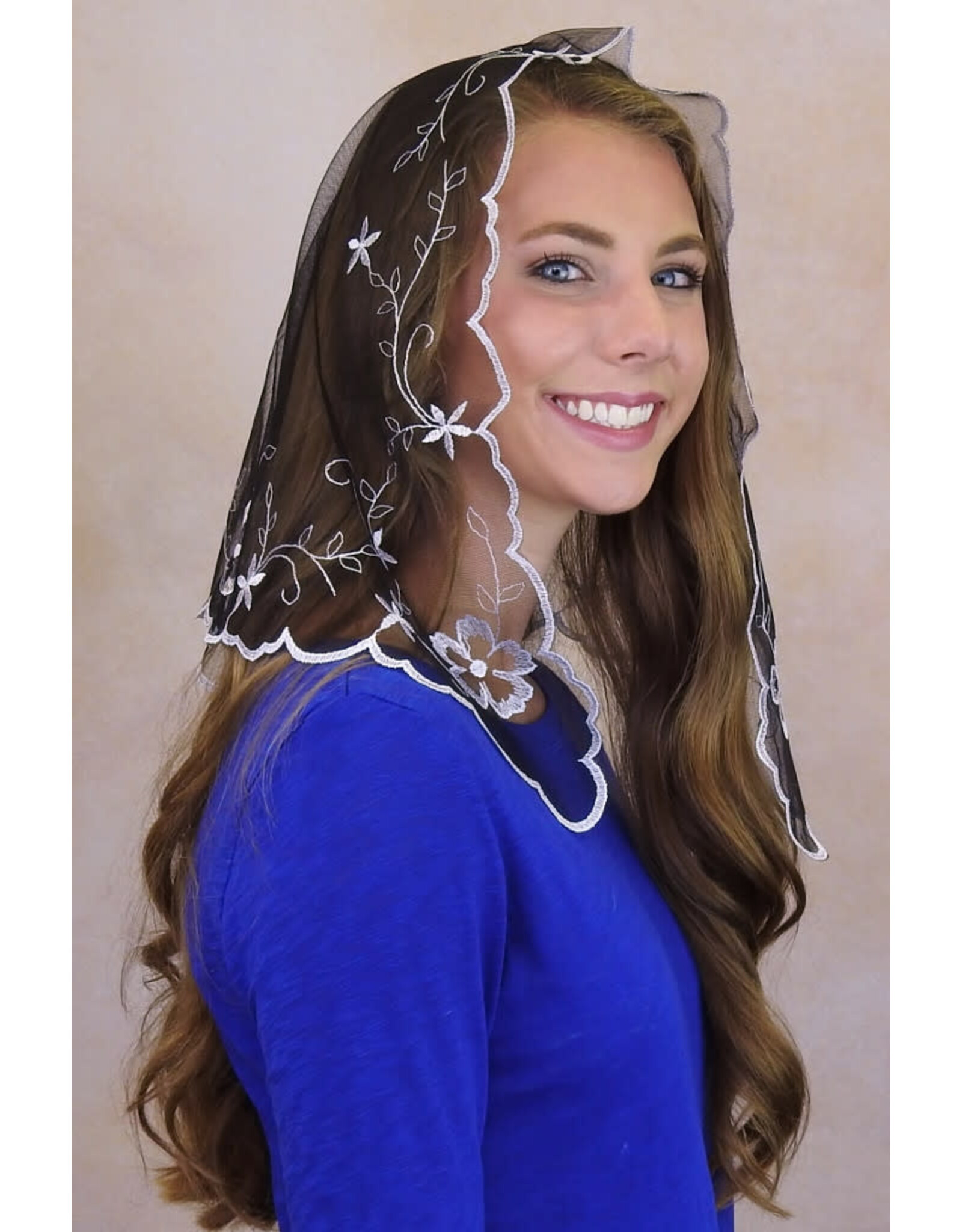 Veils by Lily Veil - Authentic Spanish Simplicity Mantilla - Black & Silver (Small)