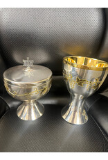 Molina Chalice & Lidded Ciborium, Brass 2-Tone, Grapes & Leaves