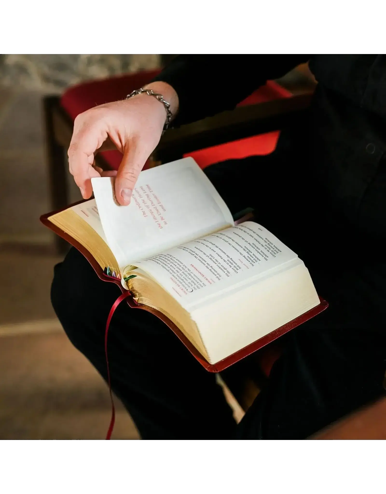 Ascension Press The Liturgy of the Hours, Second Edition Large Print - Volume II (AP)