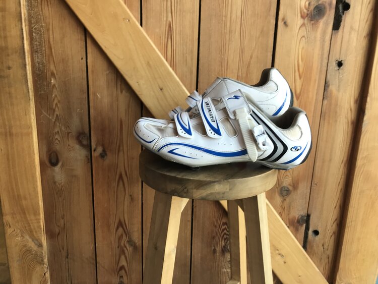Used Specialized shoes