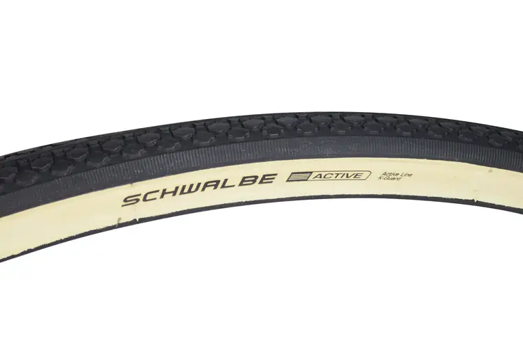 Schwalbe 26x1-1/2x1-3/8 Wire Clincher KevlarGuard