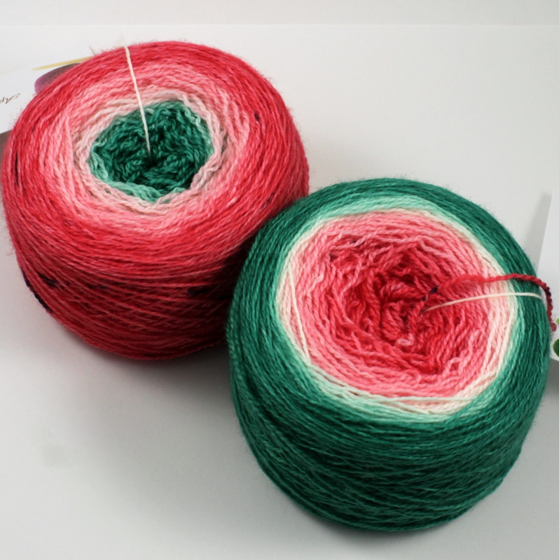 Yarn PLUSH FINGERING GRADIENT