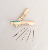 Accessories DARNING NEEDLE SET IN WOODEN TUBE