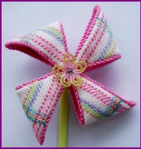 Canvas PINWHEEL CORAL MUM  LL194J  SALE  REG $39