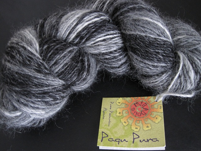 Yarn PAQU PURA  SALE   REG $20.25