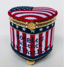 Canvas GOD BLESS AMERICA HINGED BOX  WITH HARDWARE FSHRT2