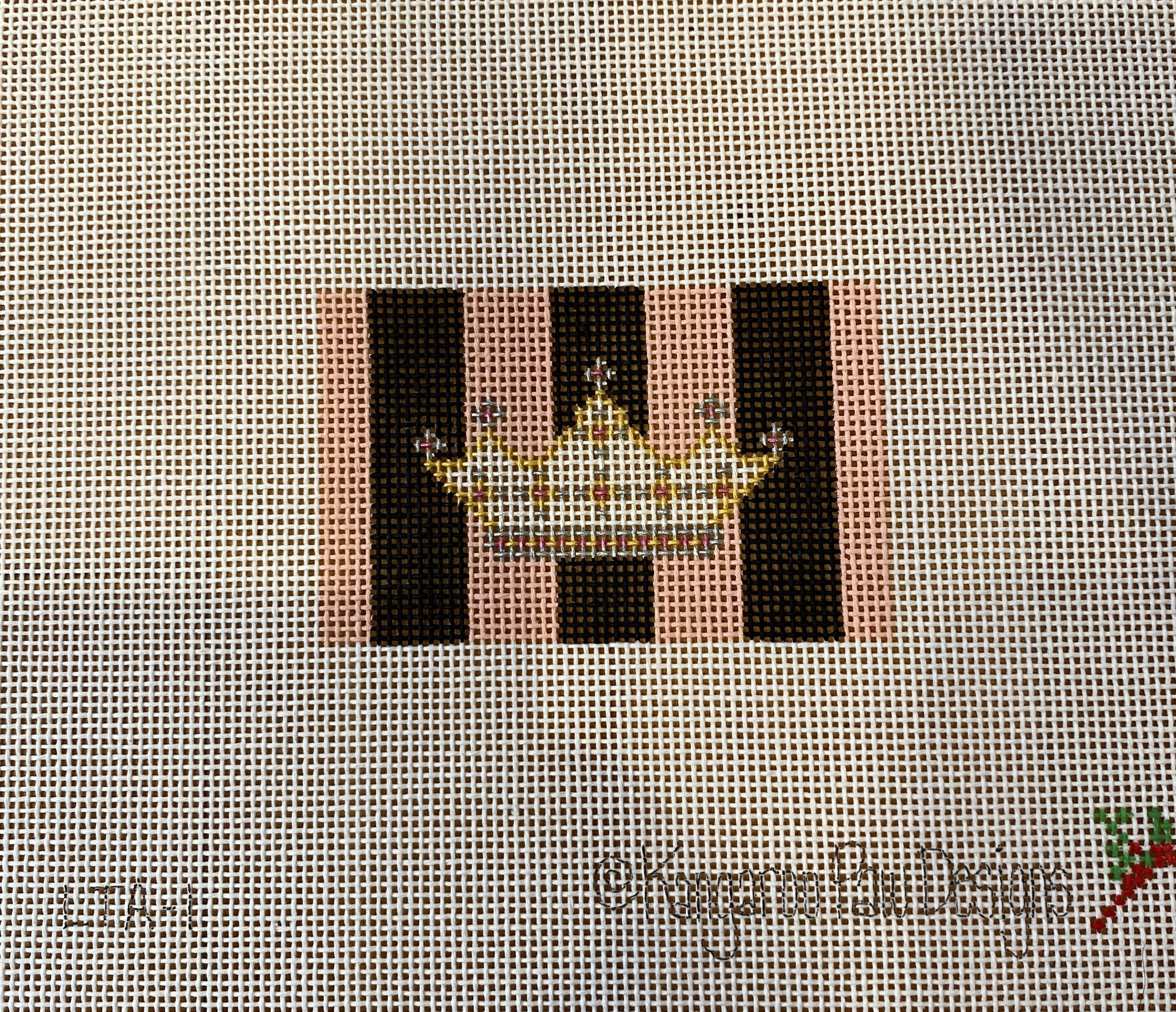 LUGGAGE TAG INSERT - CROWN   PINK/BLACK