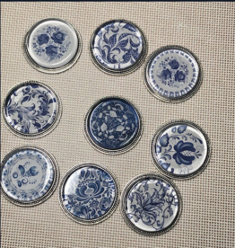 Accessories CHINOISERIE NEEDLE MINDER