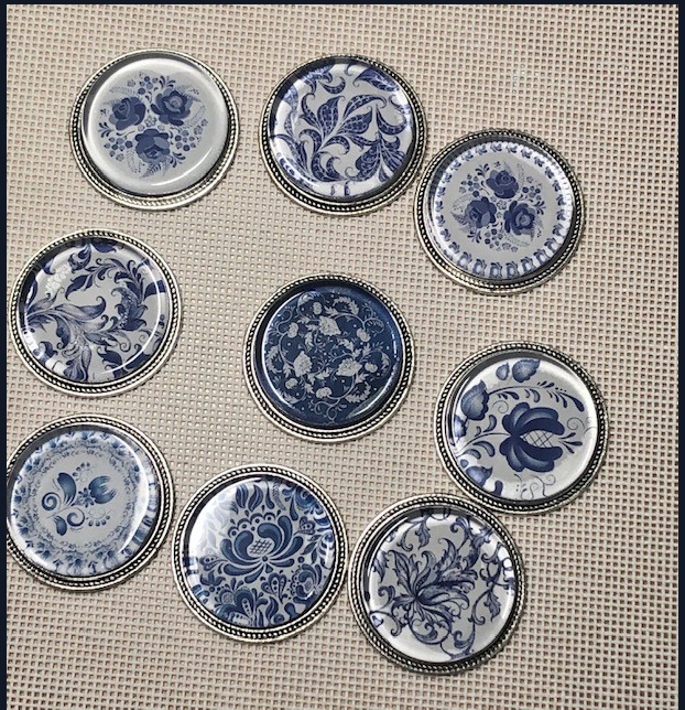 Accessories CHINOISERIE NEEDLE MINDER