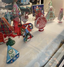 Canvas ORNAMENTS CHRISTMAS TRIANGLE  TR16