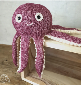 Yarn OLIVIA OCTOPUS KIT