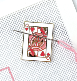Accessories QUEEN OF HEARTS NEEDLE MINDER
