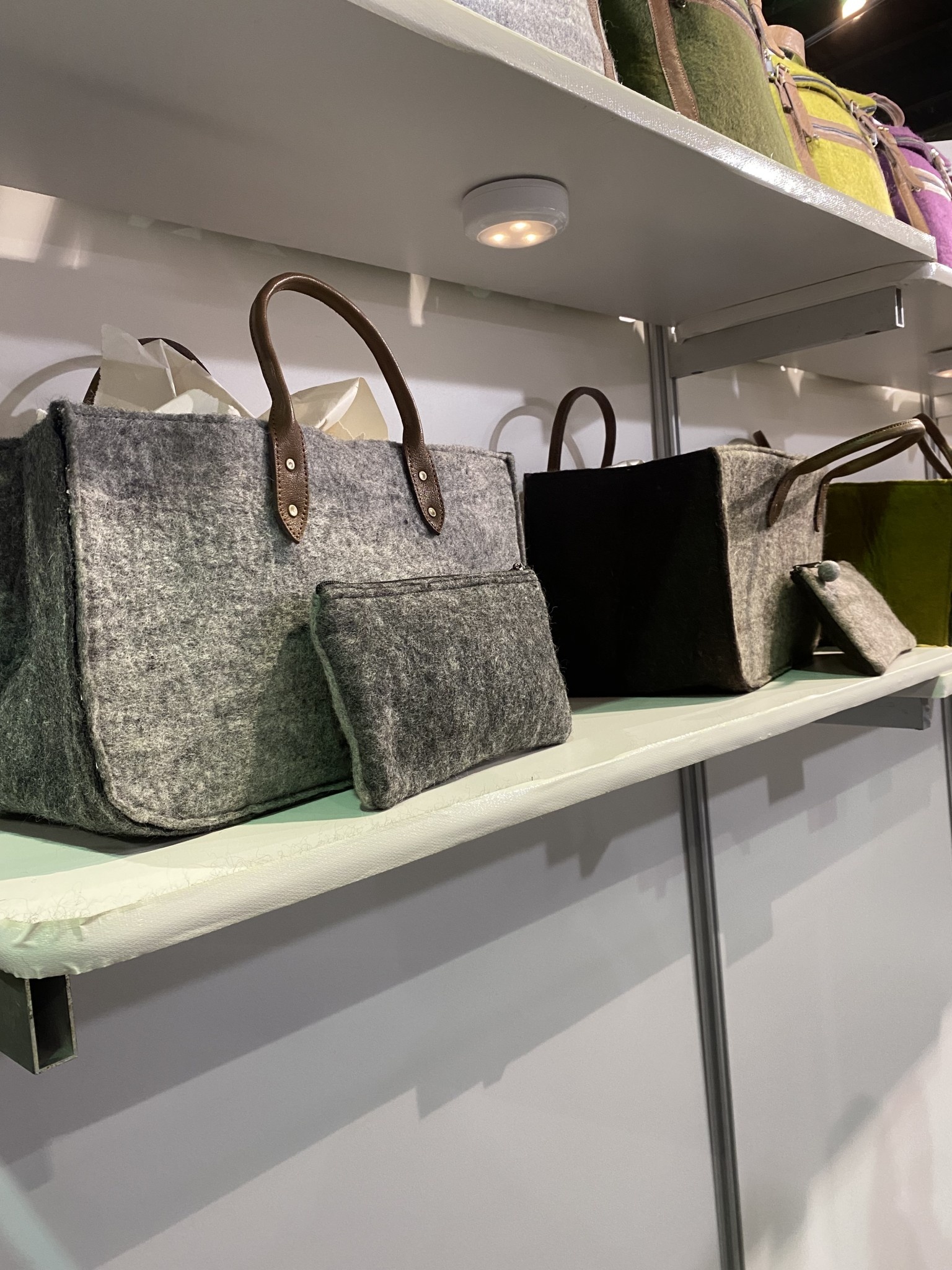 Accessories FELT TOTE CARRY ALL