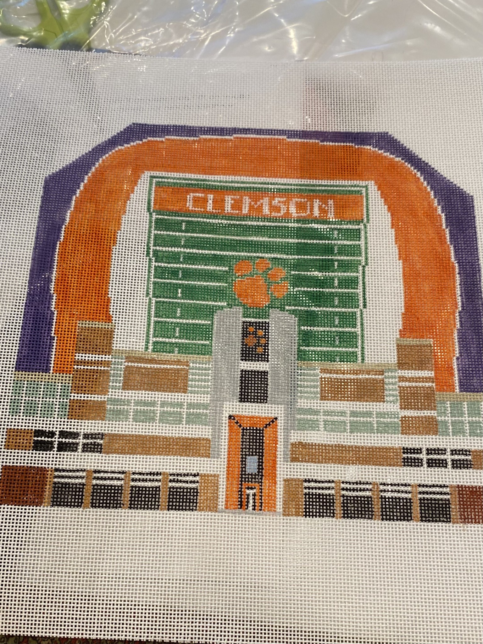 Canvas TINY TEAMS 7 PIECE SET - CLEMSON - STADIUM BACKDROP