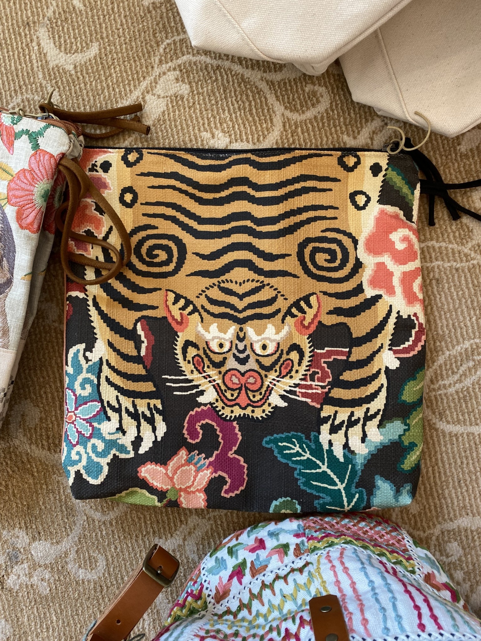 Accessories ATENTI KIT BAG 14X14  LE TIGRE