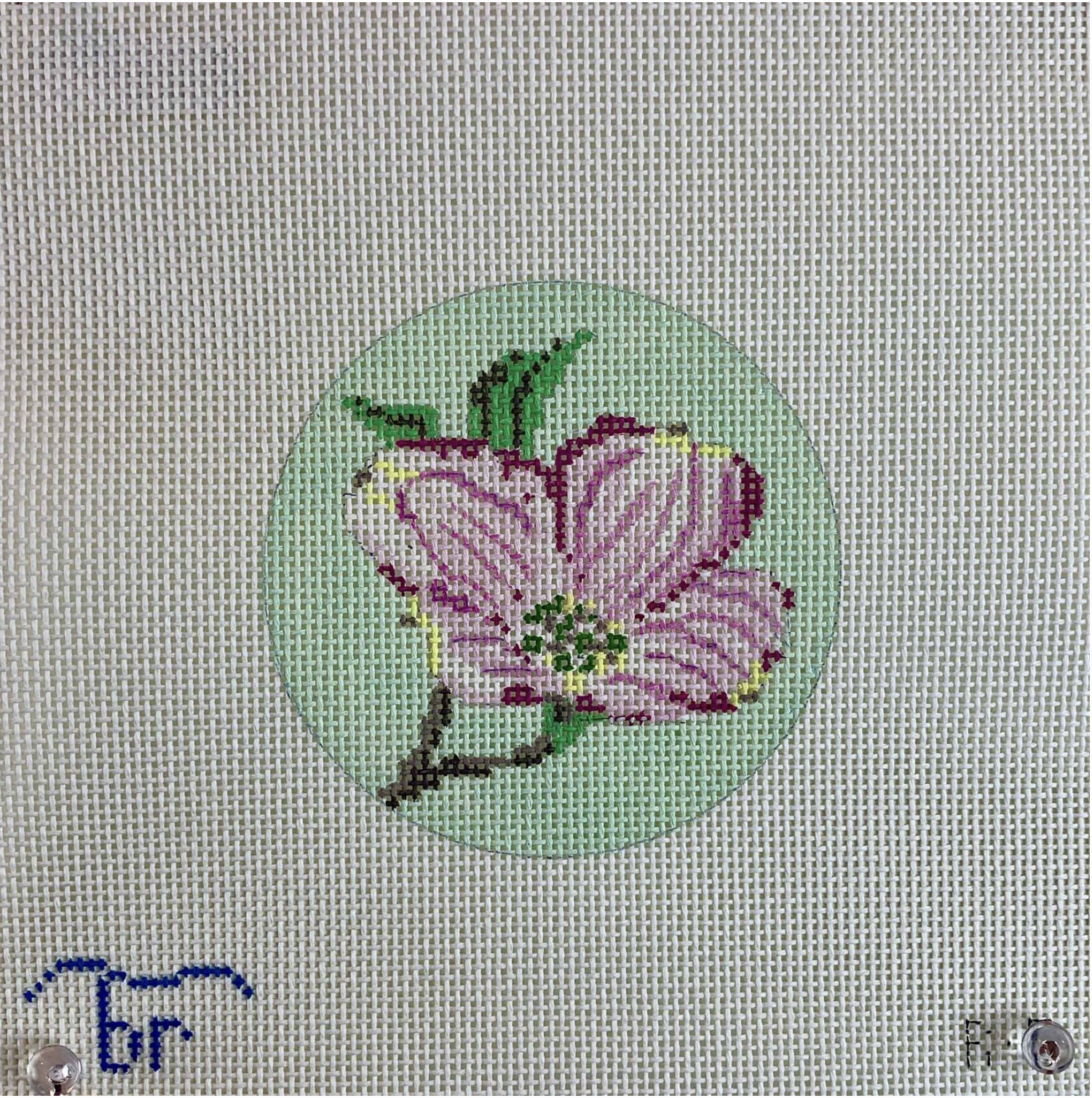 Canvas DOGWOOD BLOSSOM  R5   4.25" ROUND
