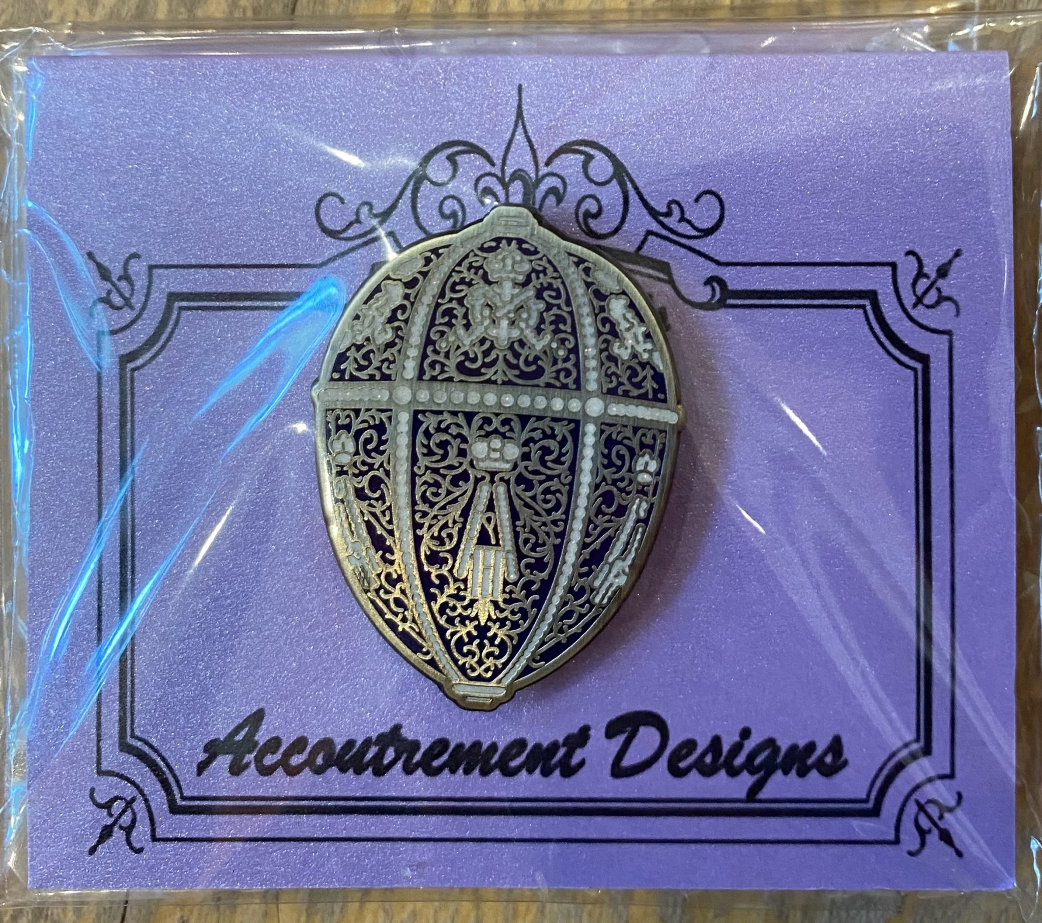 Accessories FABERGE  EGG  NEEDLE MINDER - PURPLE