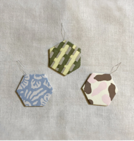 Accessories COHANA THREADER SET OF 3  FITS TULIP BEADING NEEDLE EYE