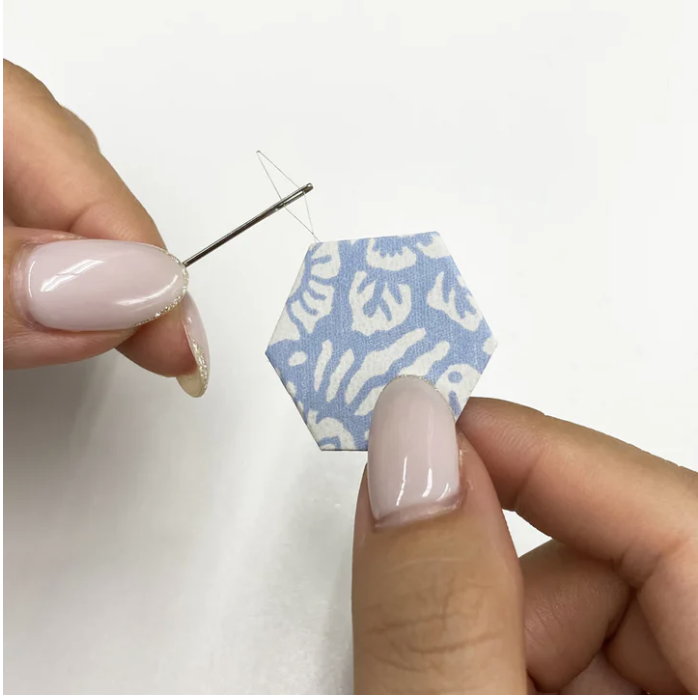 Accessories COHANA THREADER SINGLE   FITS TULIP BEADING NEEDLE EYE