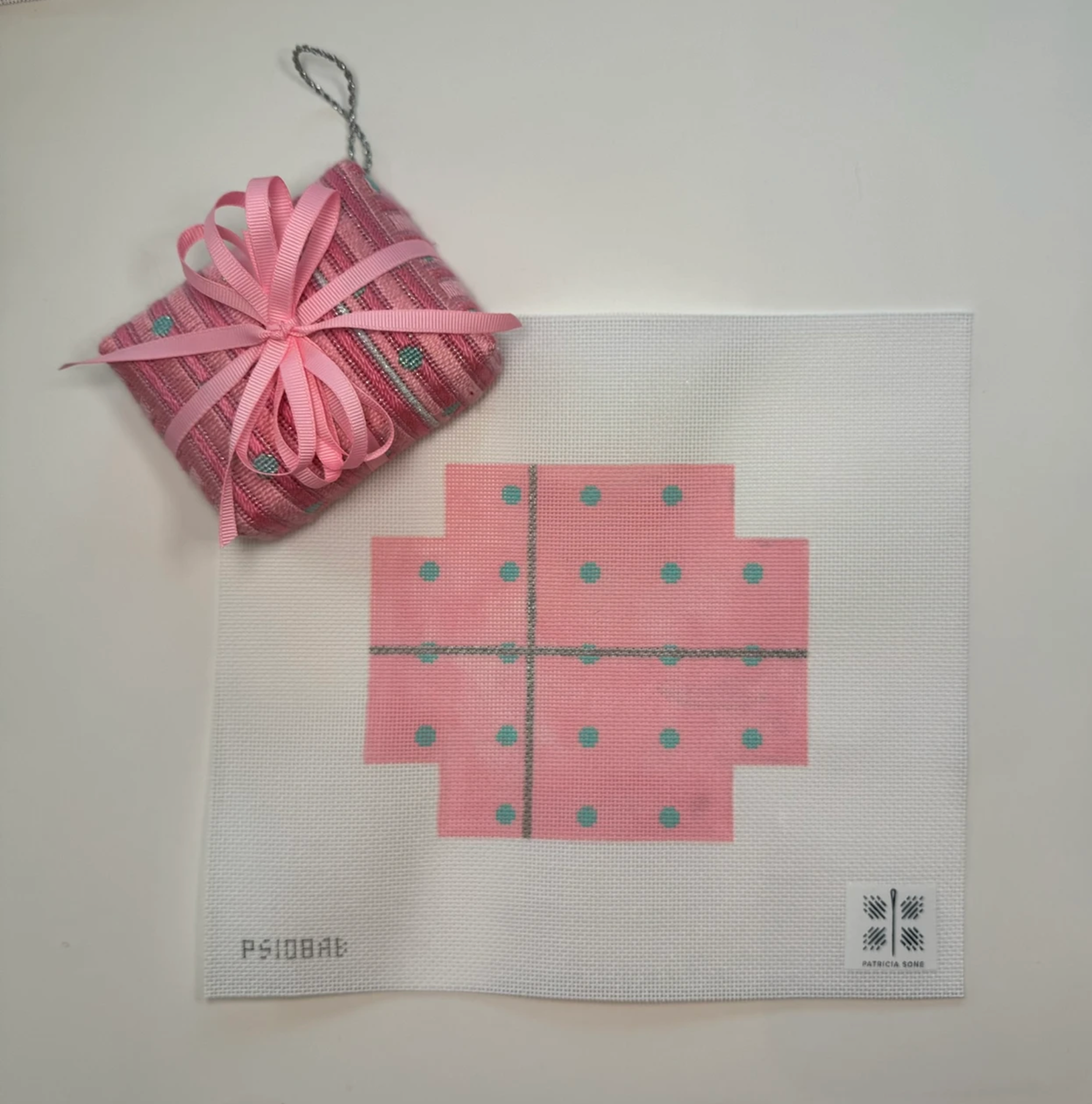 Canvases PINK  LARGE 3-D PACKAGE  -  WITH STITCH GUIDE 108AB  4X3X1"