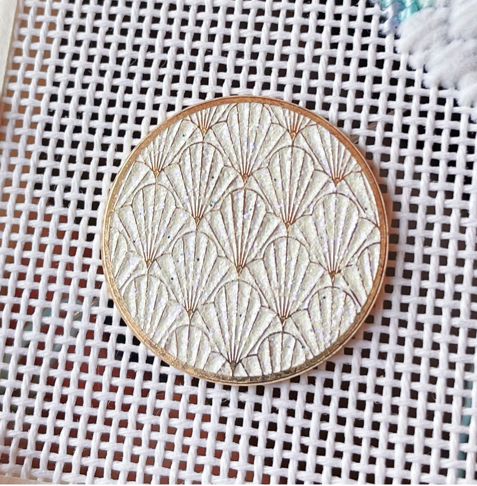 Accessories ART DECO  NEEDLE MINDER