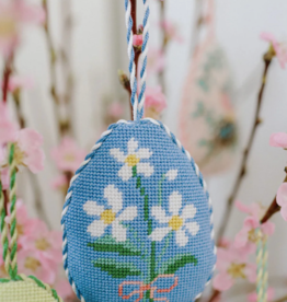 Canvas DAISY EGG - BLUE    3.5X4.5"