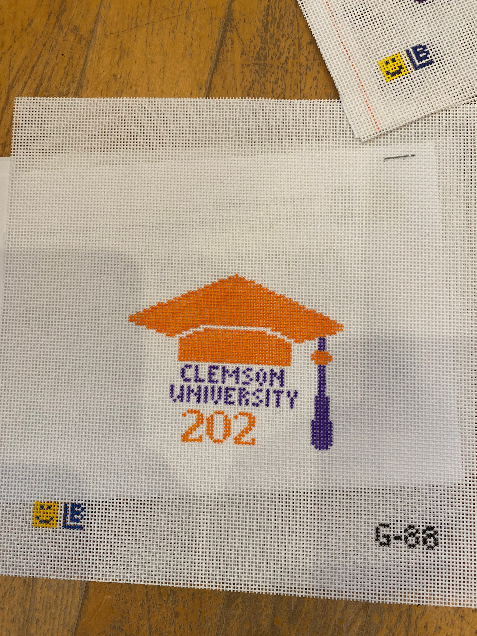 Canvas GRADUATION CAP - CLEMSON  G88    3.5X3"