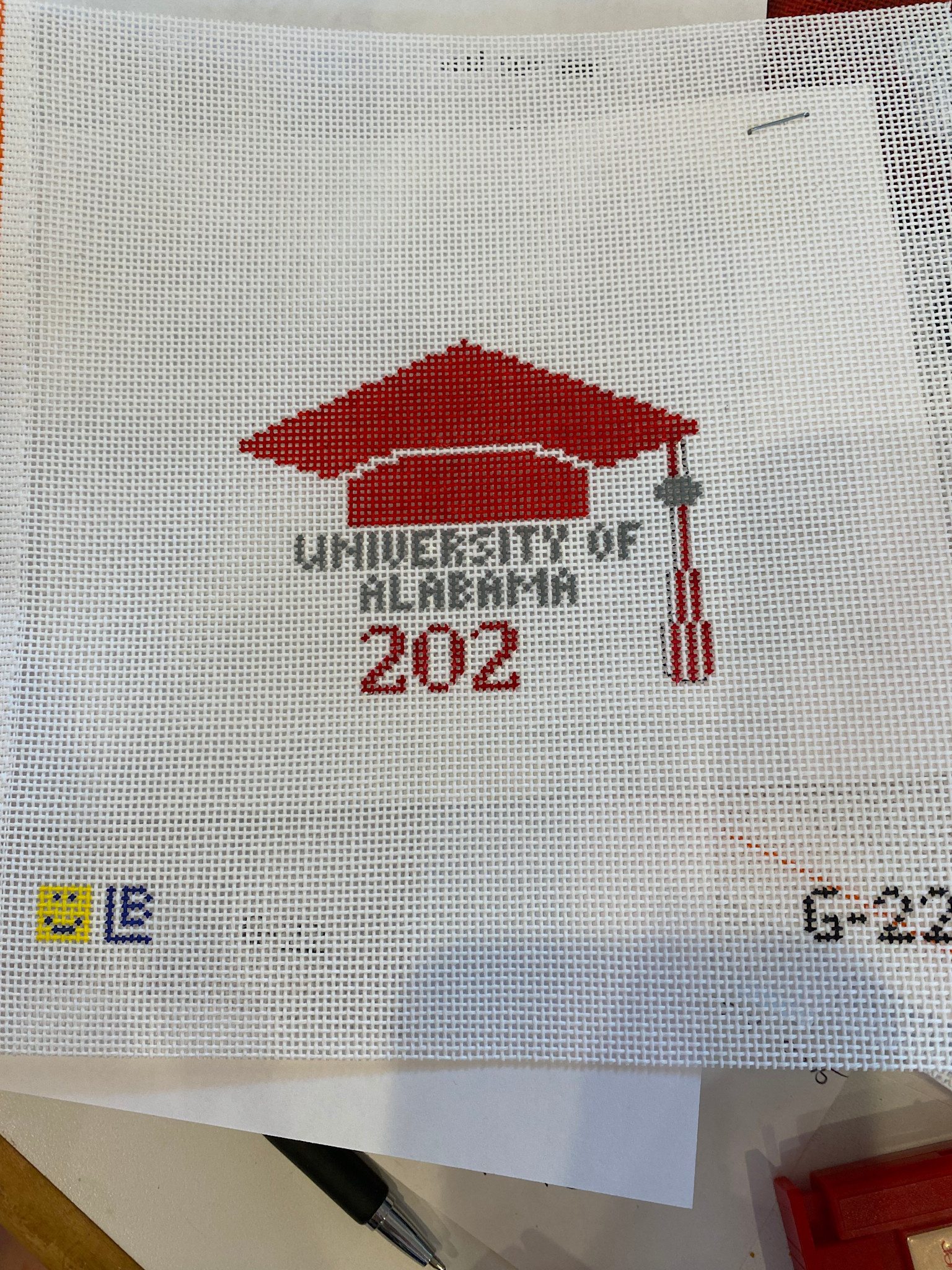 Canvas GRADUATION CAP - ALABAMA   G88    3.5X3"