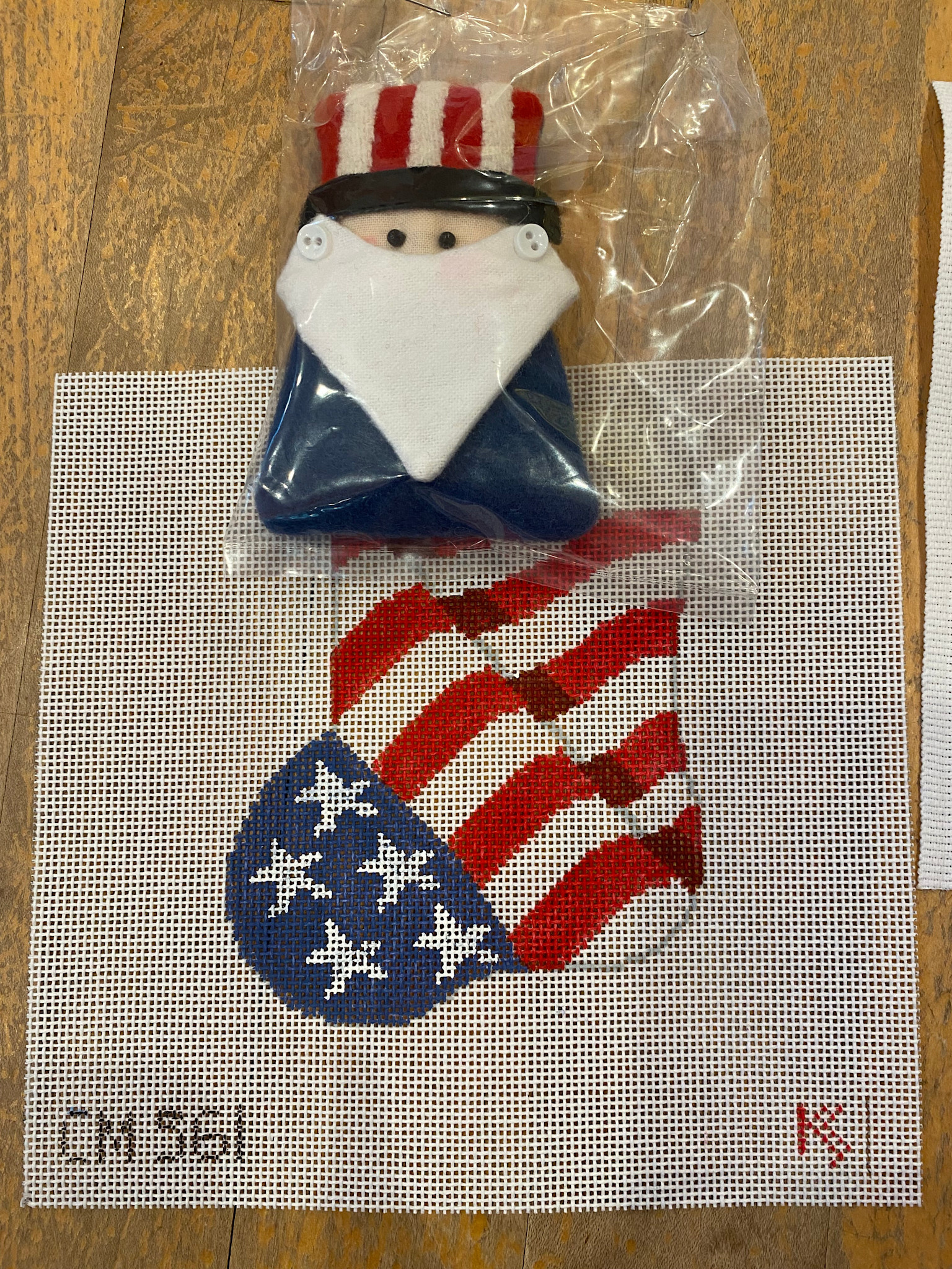 Canvas PATRIOTIC SOCK W/ UNCLE SAM  STUFFER  CM561